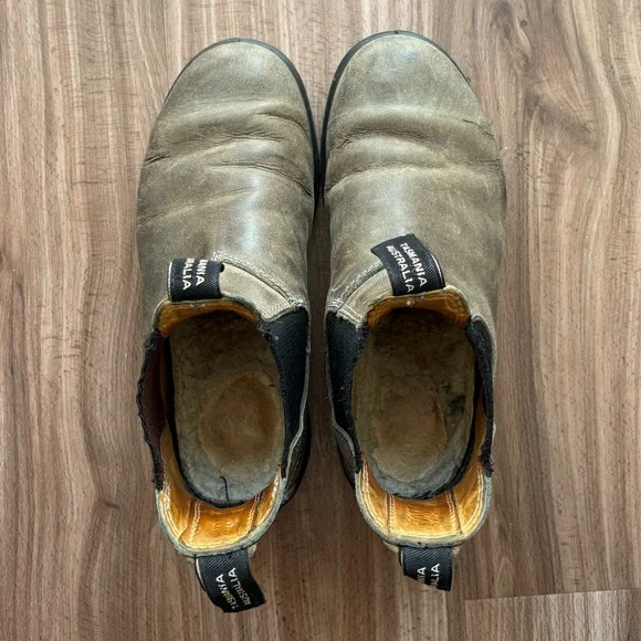 Blundstones - Size 5 - Picture 1 of 8